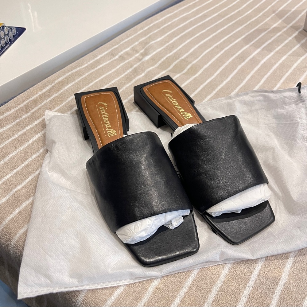 L’Intervalle Women's Mules - Black